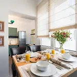 Marvelous Park View - Big Terrace - 2bdr * Bukarest