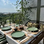 Marvelous Park View - Big Terrace - 2bdr Apartman *