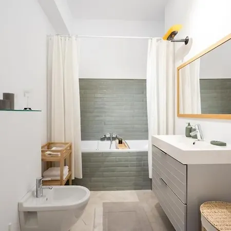 Lejlighed Marvelous Park View - Big Terrace - 2bdr Bukarest