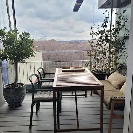 Marvelous Park View - Big Terrace - 2bdr Apartment Bucharest