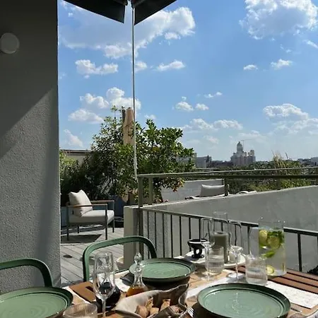 Marvelous Park View - Big Terrace - 2bdr Lejlighed Bukarest