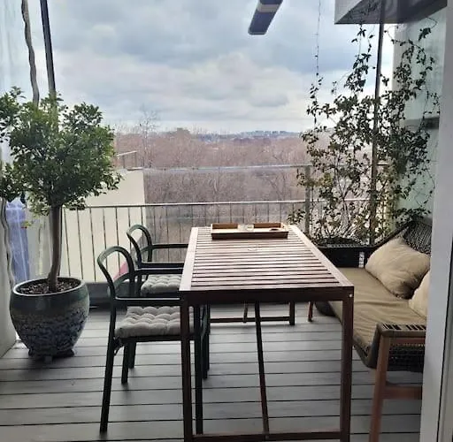 Marvelous Park View - Big Terrace - 2bdr Apartment Bukarest